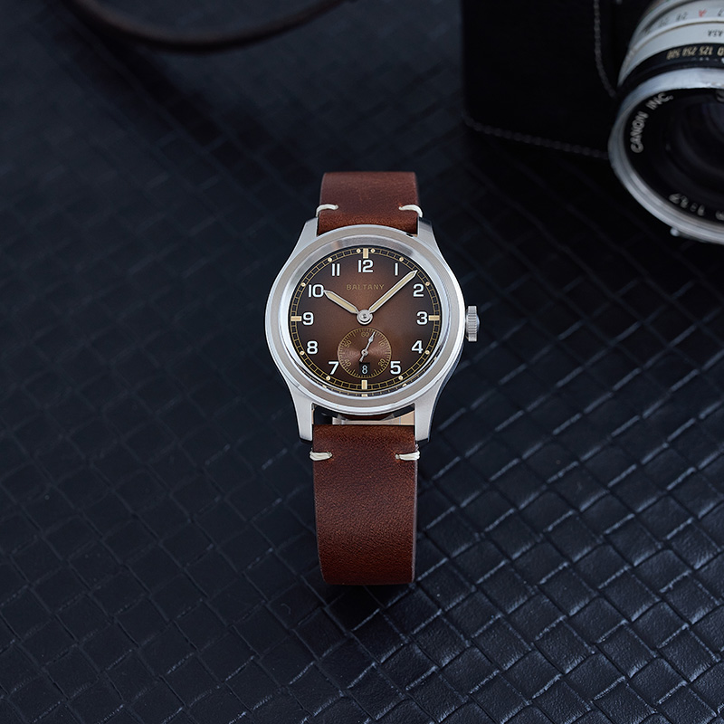 Baltany S2081 Dirty Dozen Watc - Omega Watch Constellation recensie en prijs